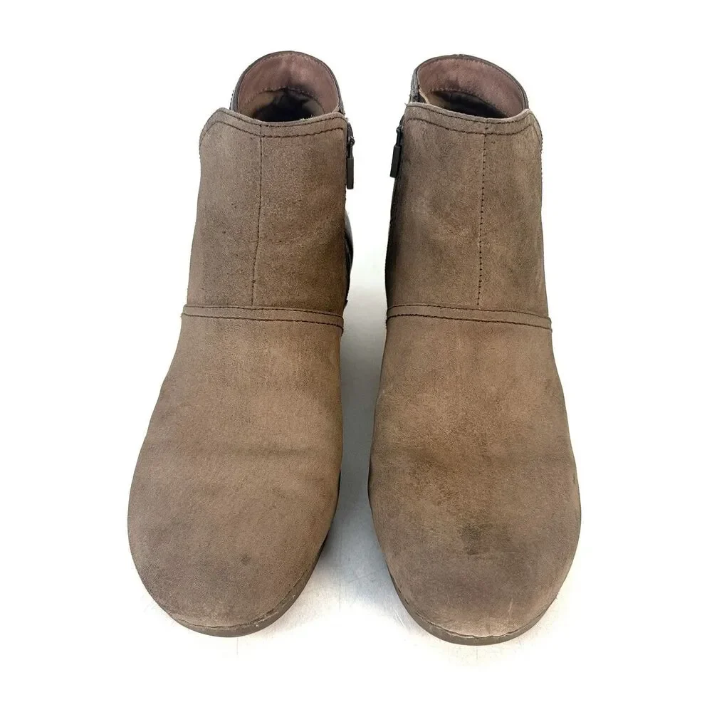 Dansko Shirley Womens 11.5-12 42 Taupe Suede Leather Wedge Ankle Boot 1252151200